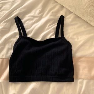 Black cropped tank top